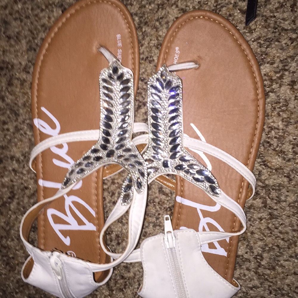Sandals - Picture 5 of 7